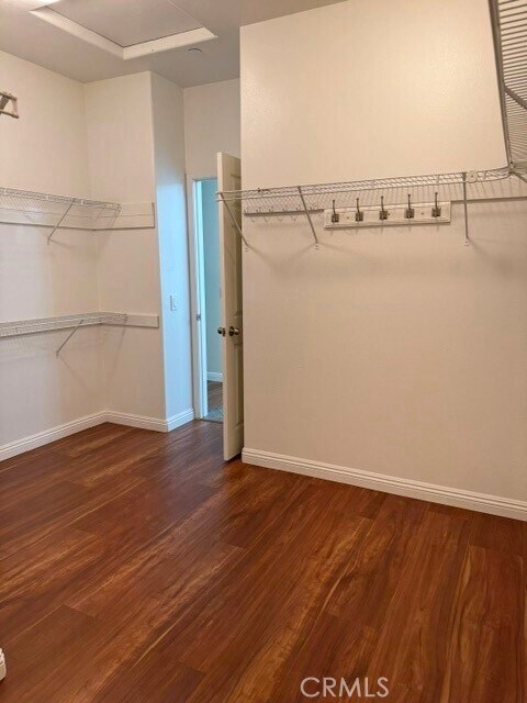 Building Photo - 1133 Shady Creek Dr