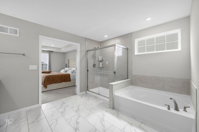 Building Photo - Luxury Five Bedroom Plainfield Rental