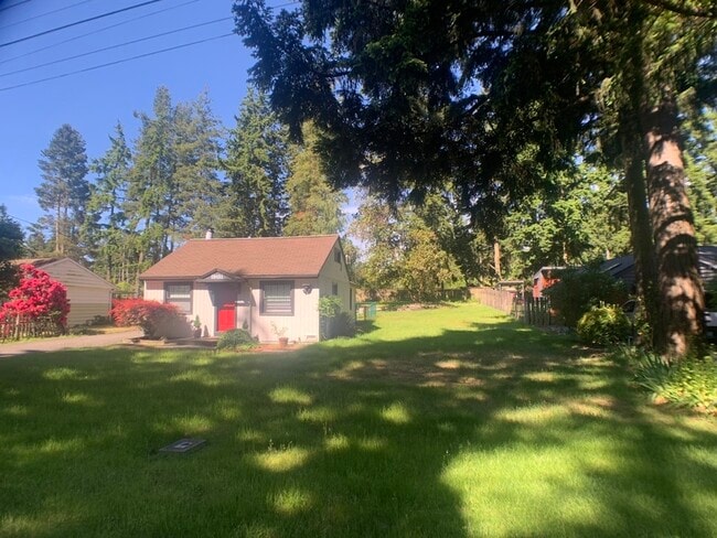 Primary Photo - 19151 7th Ave NE