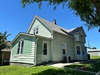 Building Photo - 3352 T St