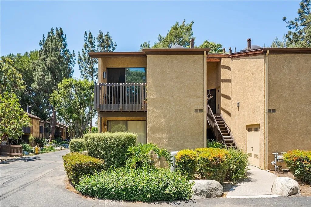Building Photo - 260 Cagney Ln