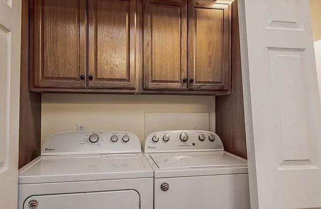 Building Photo - 40 Florence Ave