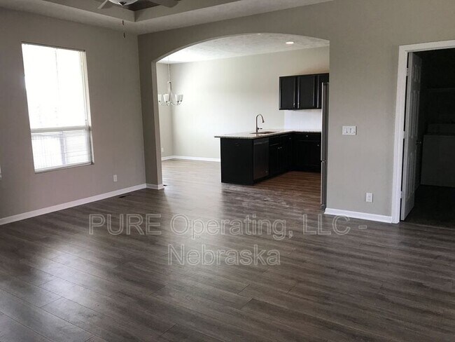 Building Photo - 16509 Heather St