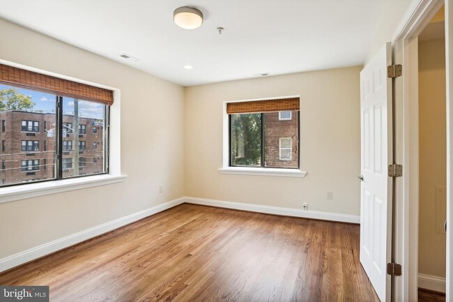 Bedroom - 5754 Colorado Ave NW