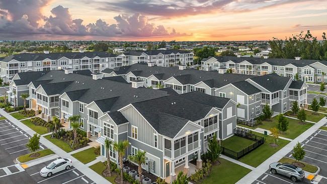 Building Photo - Springs at Coral Shores