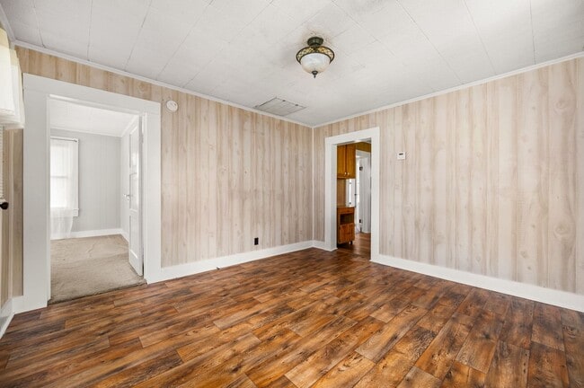 Building Photo - Charming 2 Bedroom 1 Bath In Boyce!