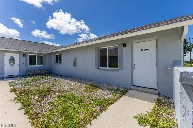 Building Photo - 16599 Davis Rd