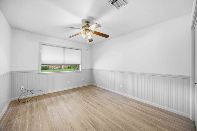 Building Photo - 16202 Mill Point Dr
