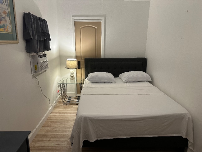 Building Photo - 1485 SW 44th Terrace