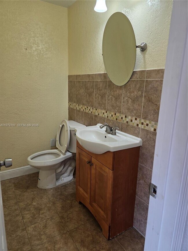 Building Photo - 6240 NW 114th St