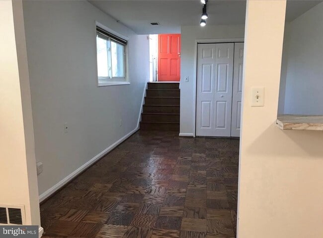 Building Photo - 4917 McCall St