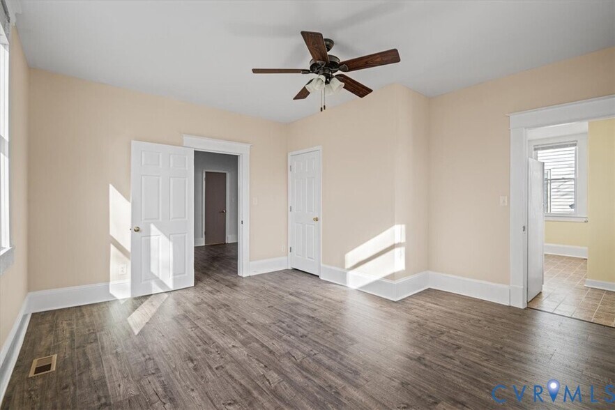 Building Photo - 235 Lafayette Ave