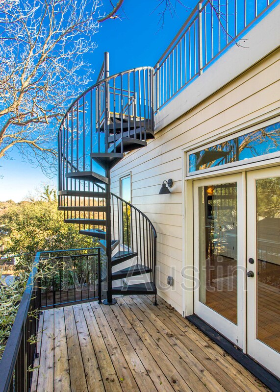 Building Photo - 2003 Newning Ave