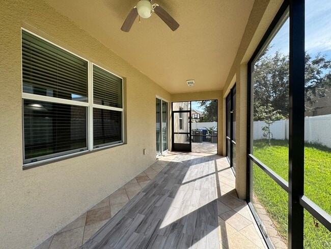 Building Photo - 4 Bedroom/3 Bathroom Enclave at Terra Bella