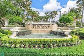 Building Photo - 4404 Tuscany Way