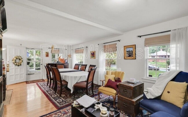 Building Photo - 6306 N Washington Blvd