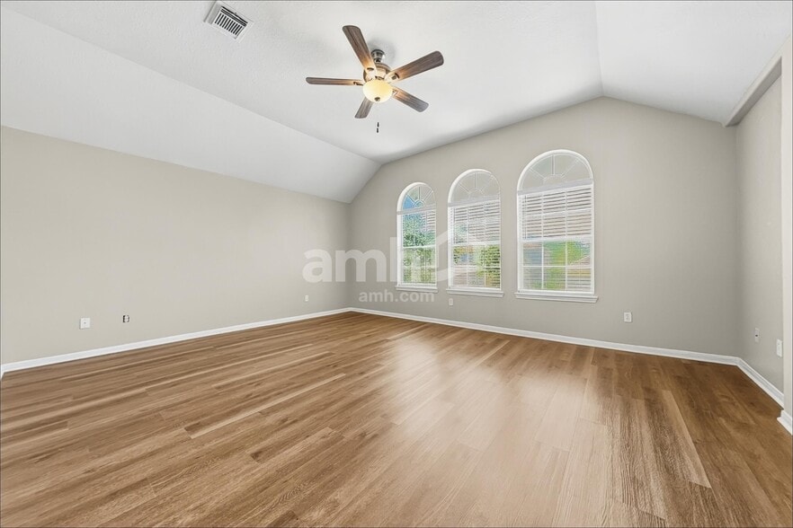 Building Photo - 15311 Forest Creek Farms Dr