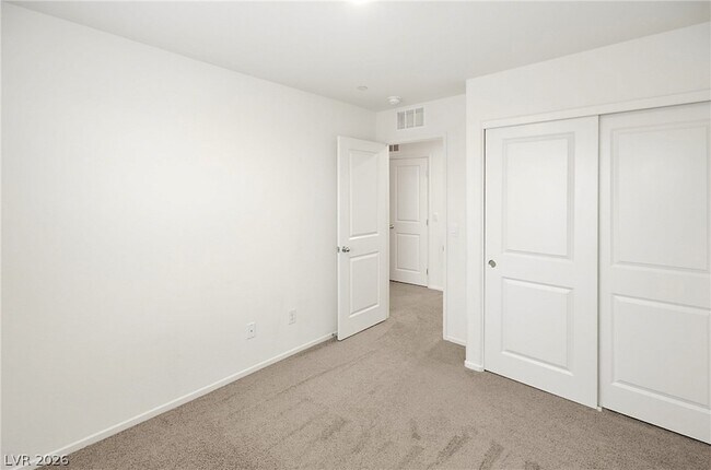Building Photo - 10923 Heatherford Ave