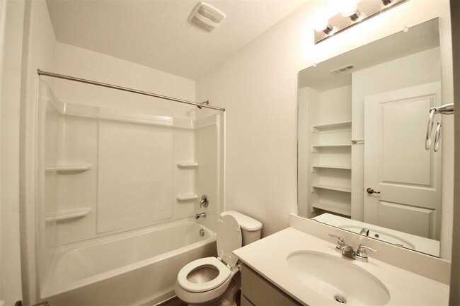 Building Photo - 15236 Sweet Mimosa Dr