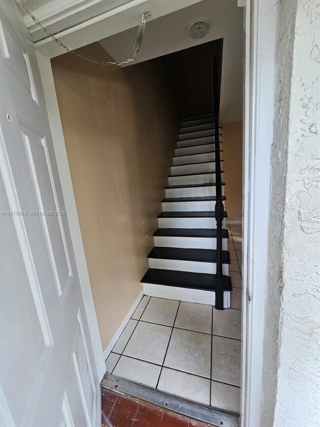 Building Photo - 11616 NW 35th Ct