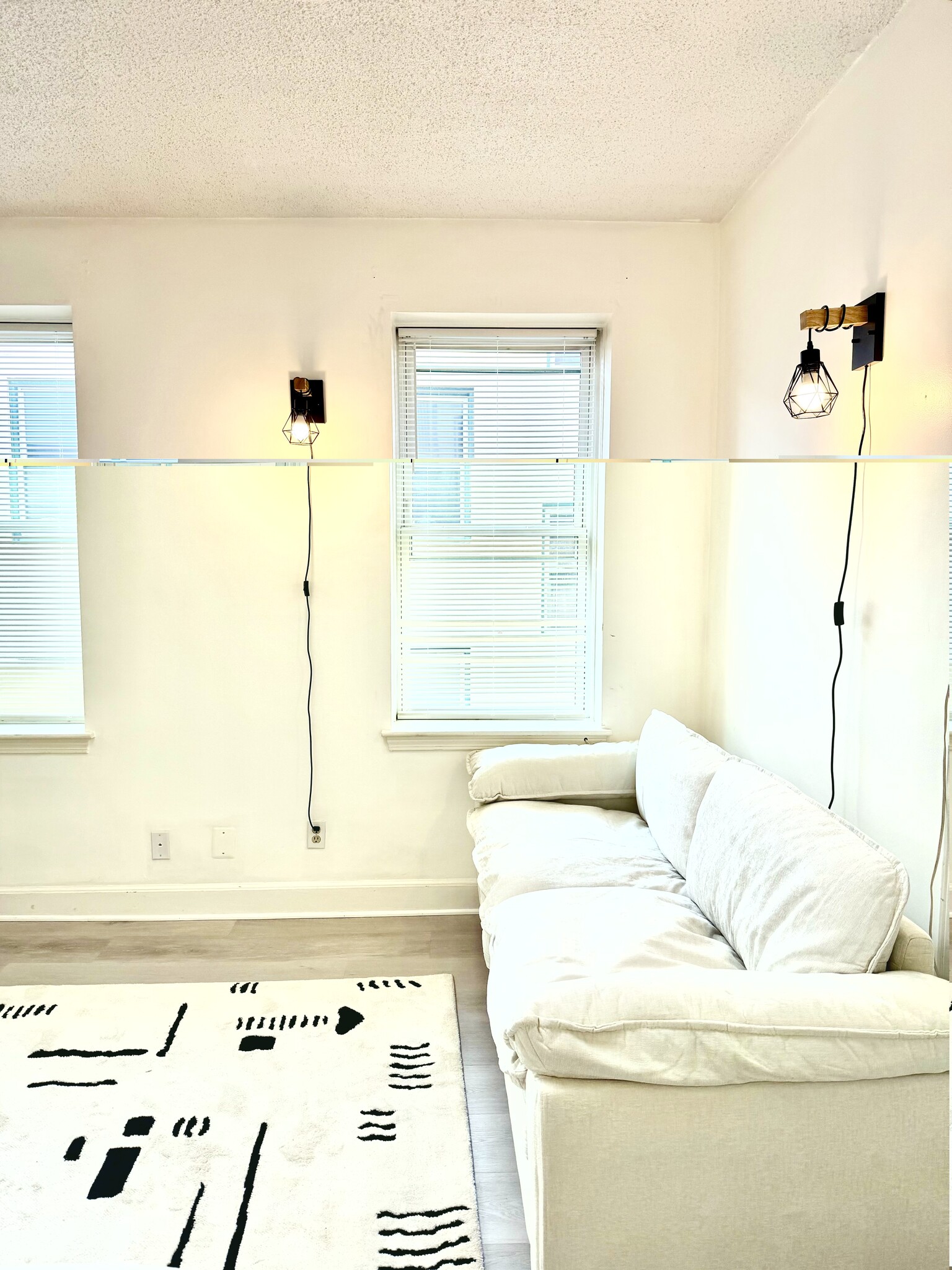 Building Photo - 1415 Commonwealth Ave