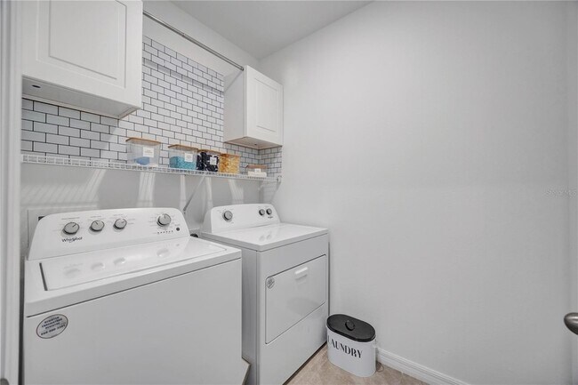 Building Photo - 10482 Quail Grv Wy