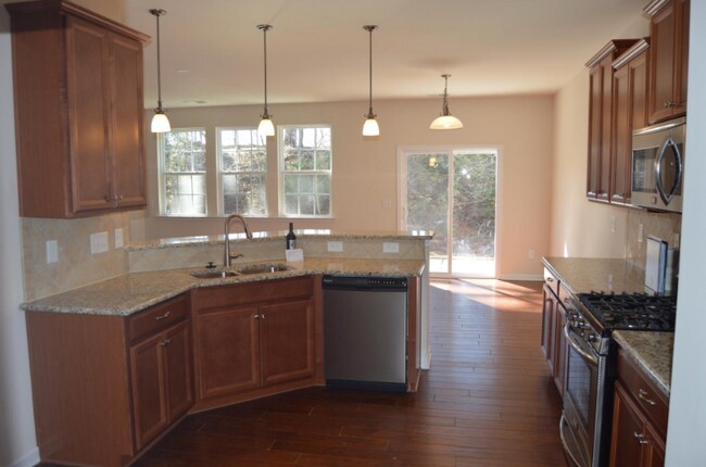 Building Photo - 10323 Rutledge Ridge Dr NW