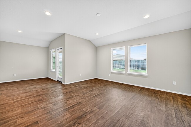 Building Photo - 1610 Bear Spring Dr