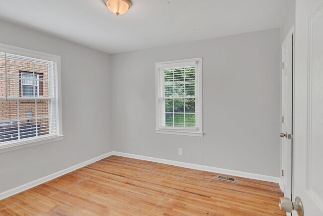Building Photo - 4010 Liberty St