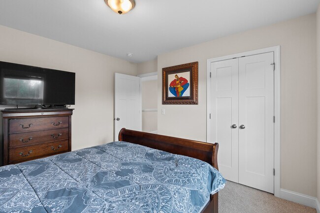 Building Photo - 152 Savannah Wood Rd