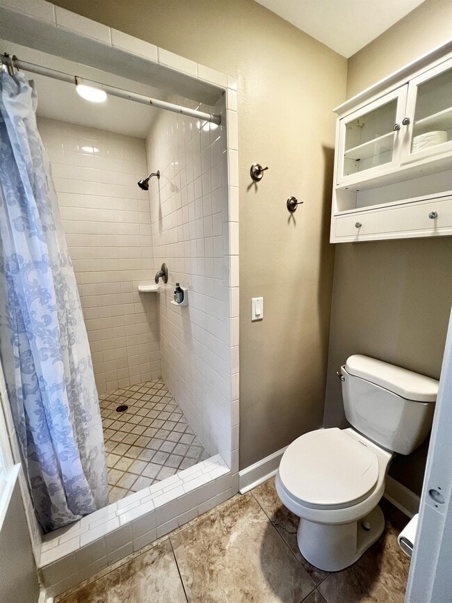 Building Photo - 344 Cottage Farm Dr