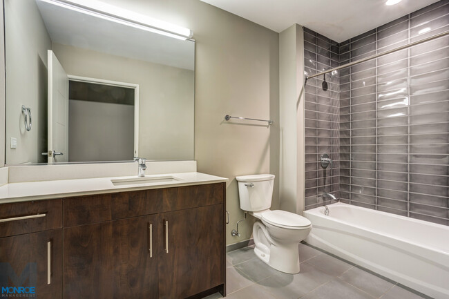 Floorplan - 851 West