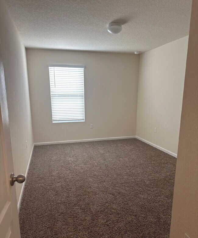 Building Photo - Cross Creek Community, Green Cove Springs Newer Home, Available For Rent