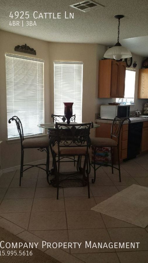 Building Photo - 4925 Cattle Ln