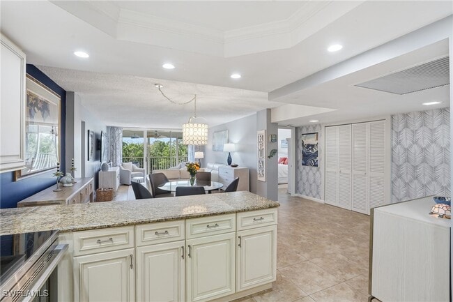 Building Photo - 5 Bluebill Ave