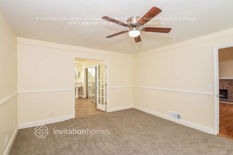 Building Photo - 5446 Pinedale Cir