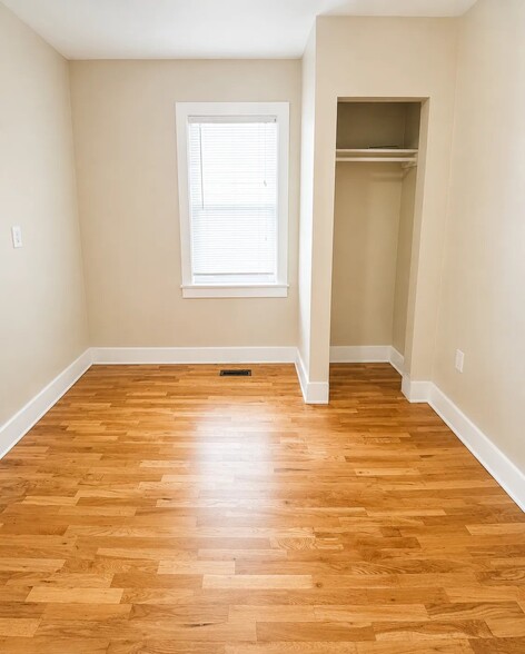 Building Photo - 2415 W Vermijo Ave