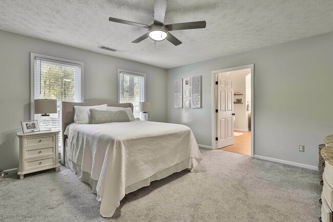 Building Photo - Charming Updated PTC Ranch just steps from...