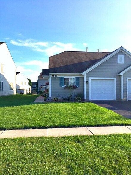 Building Photo - 4642 Magnolia Lane