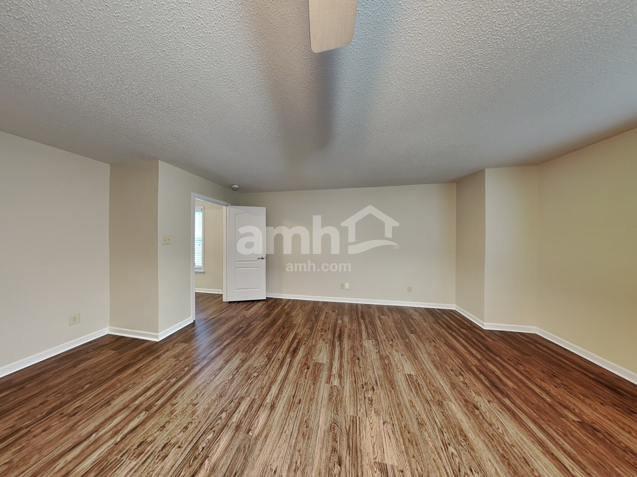 Building Photo - 5631 Hammermill Dr