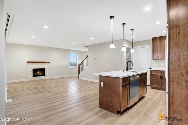 Building Photo - 533 Ashbrook Dr