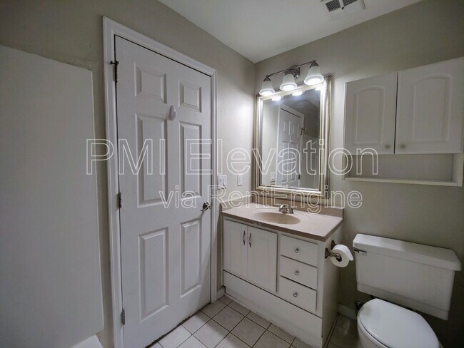 Building Photo - 16938 E Prentice Pl