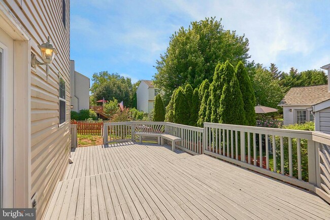 Building Photo - 44242 Frogtown Way