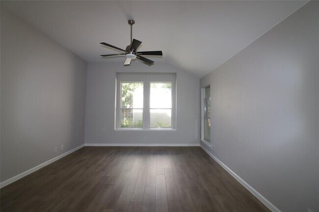 Building Photo - 1309 Wide Antler Cove