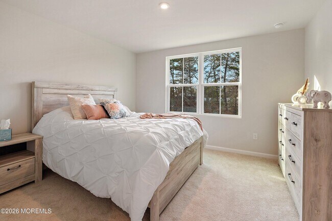 Building Photo - 602 Cyprus Ct
