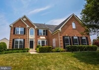 Building Photo - 120 Galyn Dr