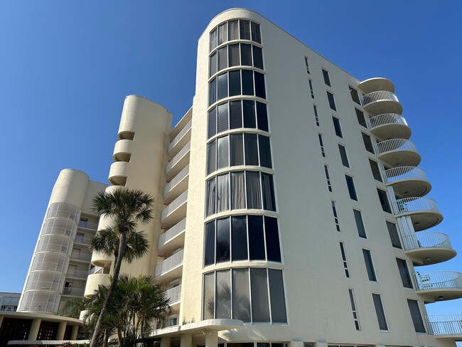 Building Photo - 2225 Florida A1A