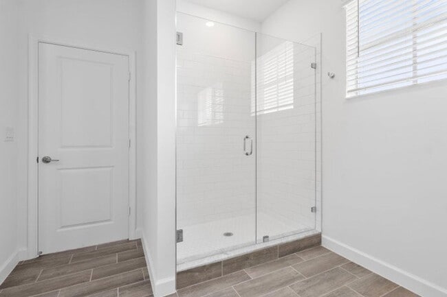 Building Photo - 6843 Cobia Cir