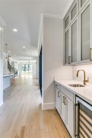 Building Photo - 4338 Emerson Ave