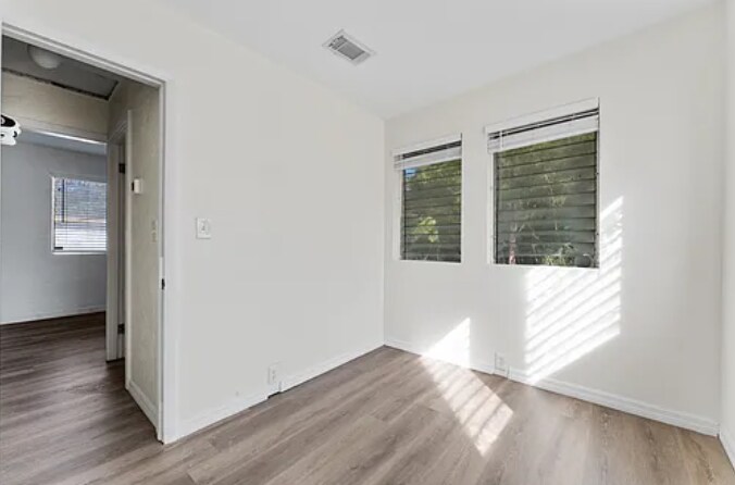 Building Photo - 1430 16th St W